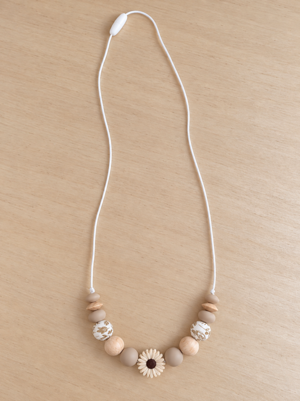 Collar de lactancia y porteo